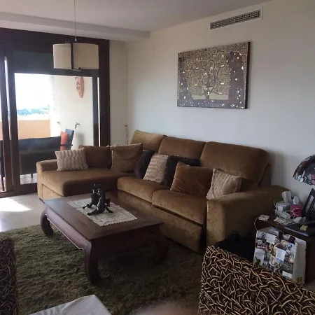 Occidental Apartment *